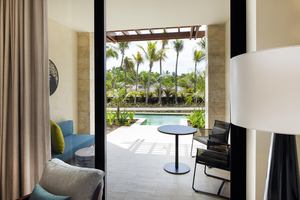 Lopesan Costa Bavaro Resort, Spa & Casino - Adults Only Junior Suite Swim Up