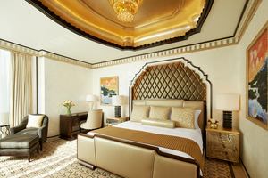 Abu Dhabi Suite