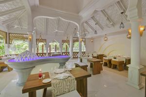 Kuramathi Maldives - Restaurants/Cafes