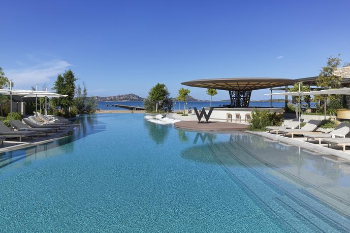W Costa Navarino - Zwembad