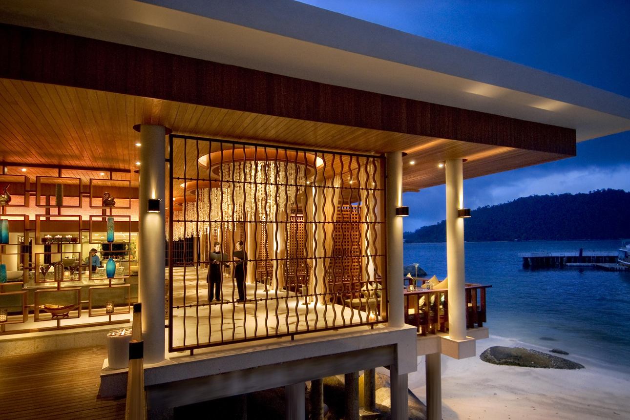 Restaurants/Cafes