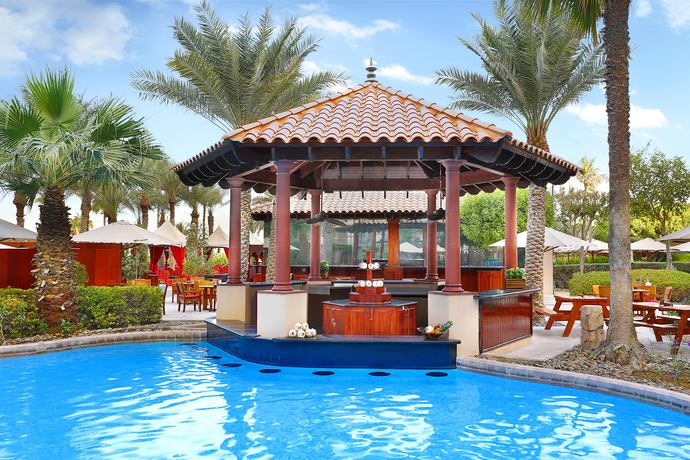 The Ritz-Carlton Dubai - Restaurants/Cafes