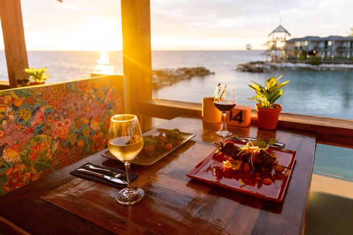 Avila Beach Hotel - Restaurants/Cafes