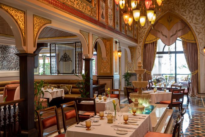 Jumeirah Zabeel Saray - Restaurants/Cafes