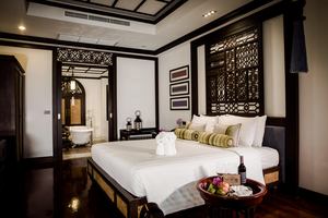 Corner Suite