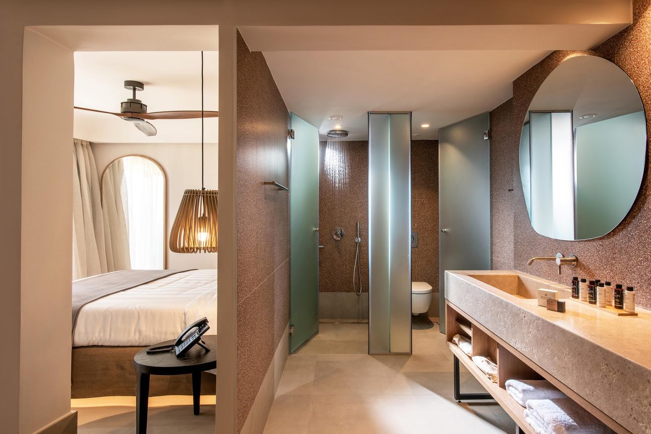 Venus Suites - Junior Suite Swim Up
