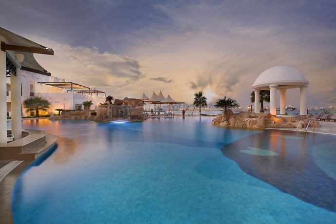 Sharq Village & Spa - Zwembad