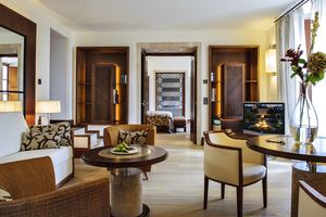Deluxe Tower Suite
