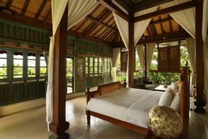 Executive Pool Villa
