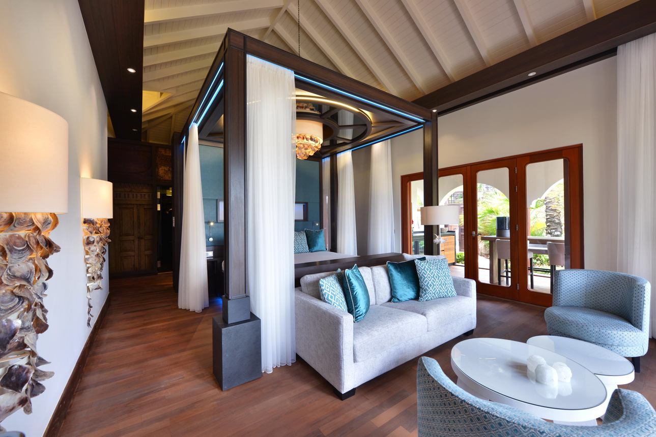 Baoase Luxury Resort - Beach Front Pool Suite