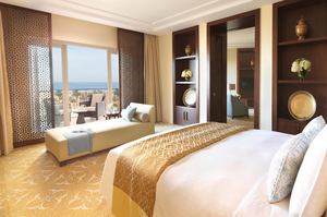 The Ritz-Carlton Dubai - Suite
