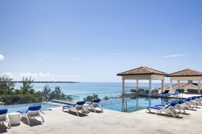 Sandals Royal Barbados - Zwembad