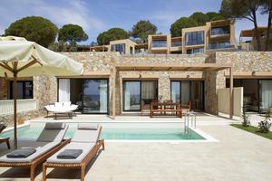 Premium Grace Suite Seafront