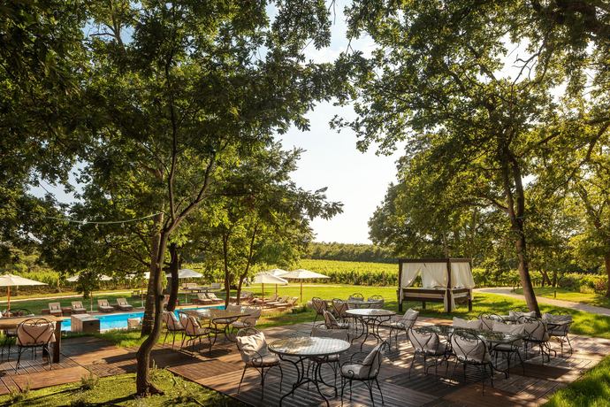 Meneghetti Wine Hotel & Winery - Restaurants/Cafes