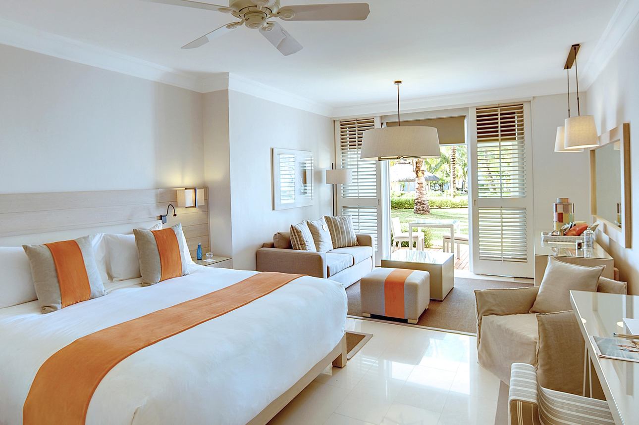 LUX* Belle Mare Resort & Villas - Pool Junior Suite