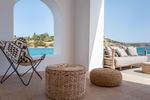 Minos Beach Art`Otel - 3-bedroom Waterfront Villa with private pool
