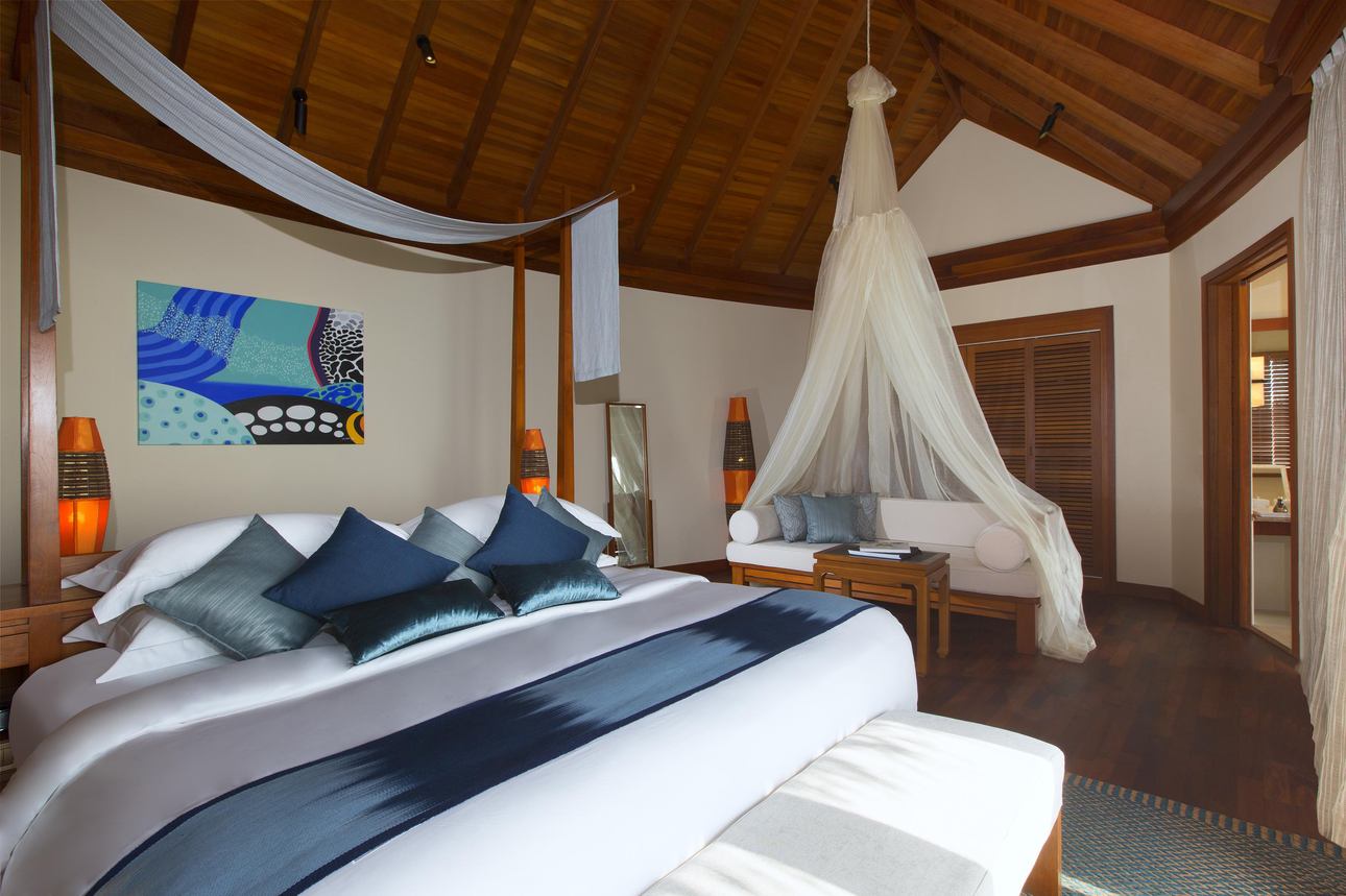 Anantara Dhigu Maldives - Sunset Over-Water Suite
