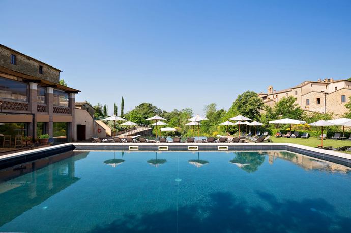 Castel Monastero - Zwembad