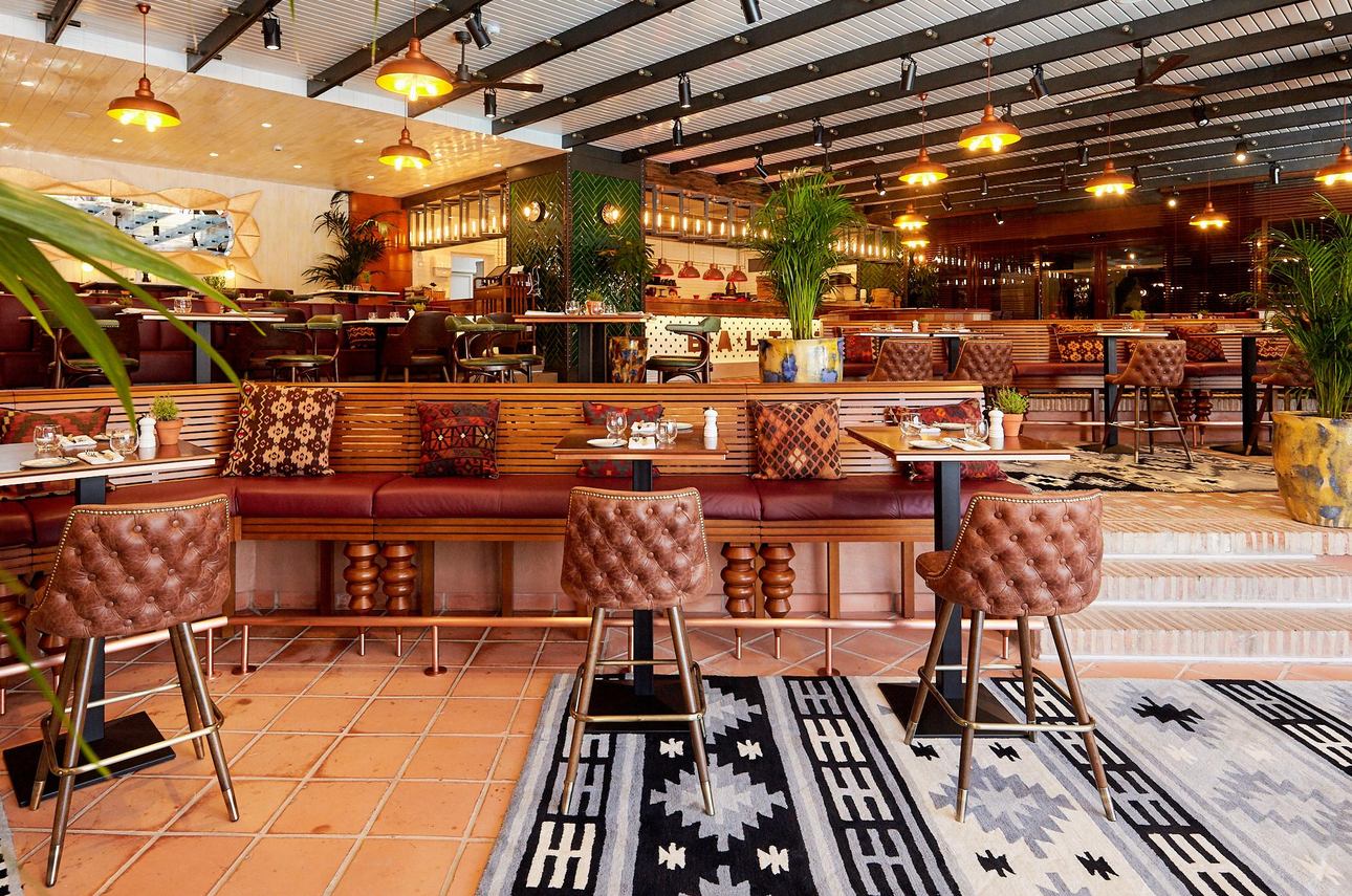 Restaurants/Cafes