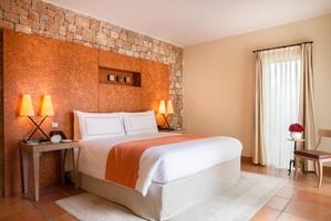 Terre Blanche Hotel Spa Golf Resort - Deluxe Suite Terre Blanche Hotel Spa Golf Resort - Deluxe Suite