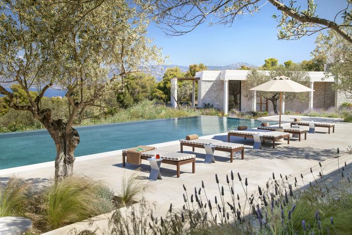 Amanzoe - Algemeen