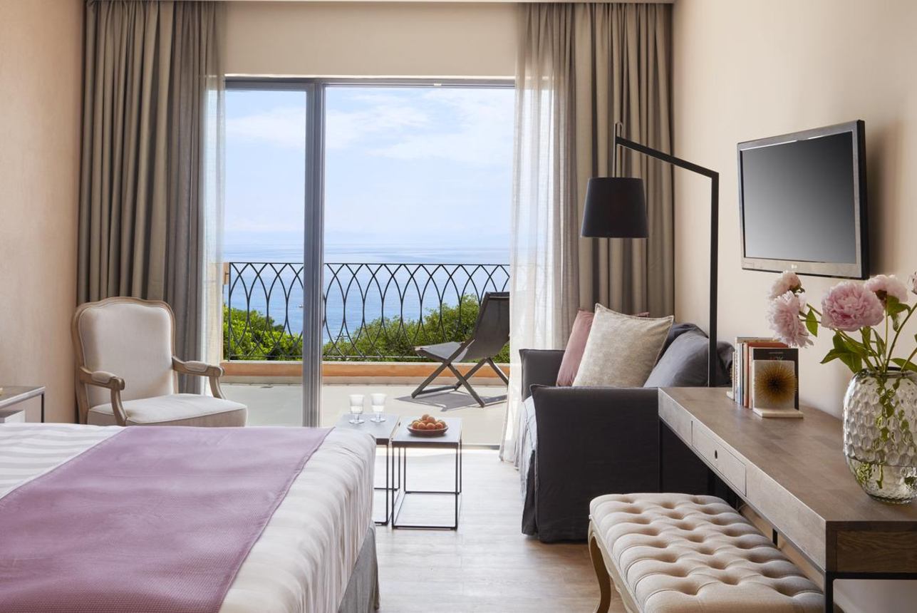 MarBella Nido - Junior Suite