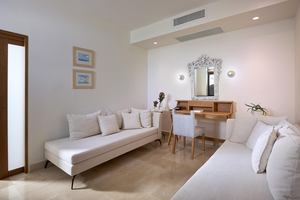 St. Nicolas Bay Resort Hotel & Villas - Classic Suite