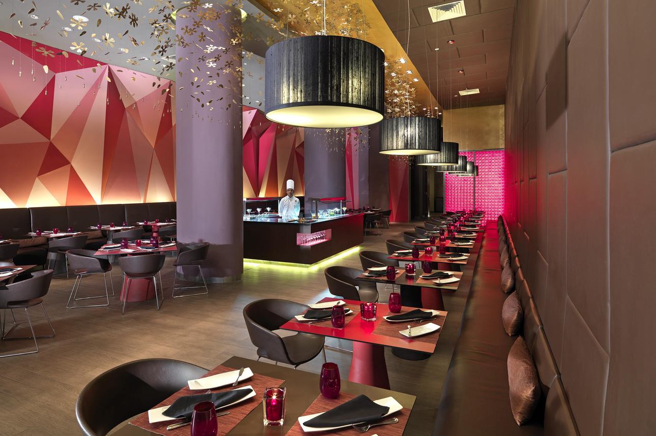 Restaurants/Cafes