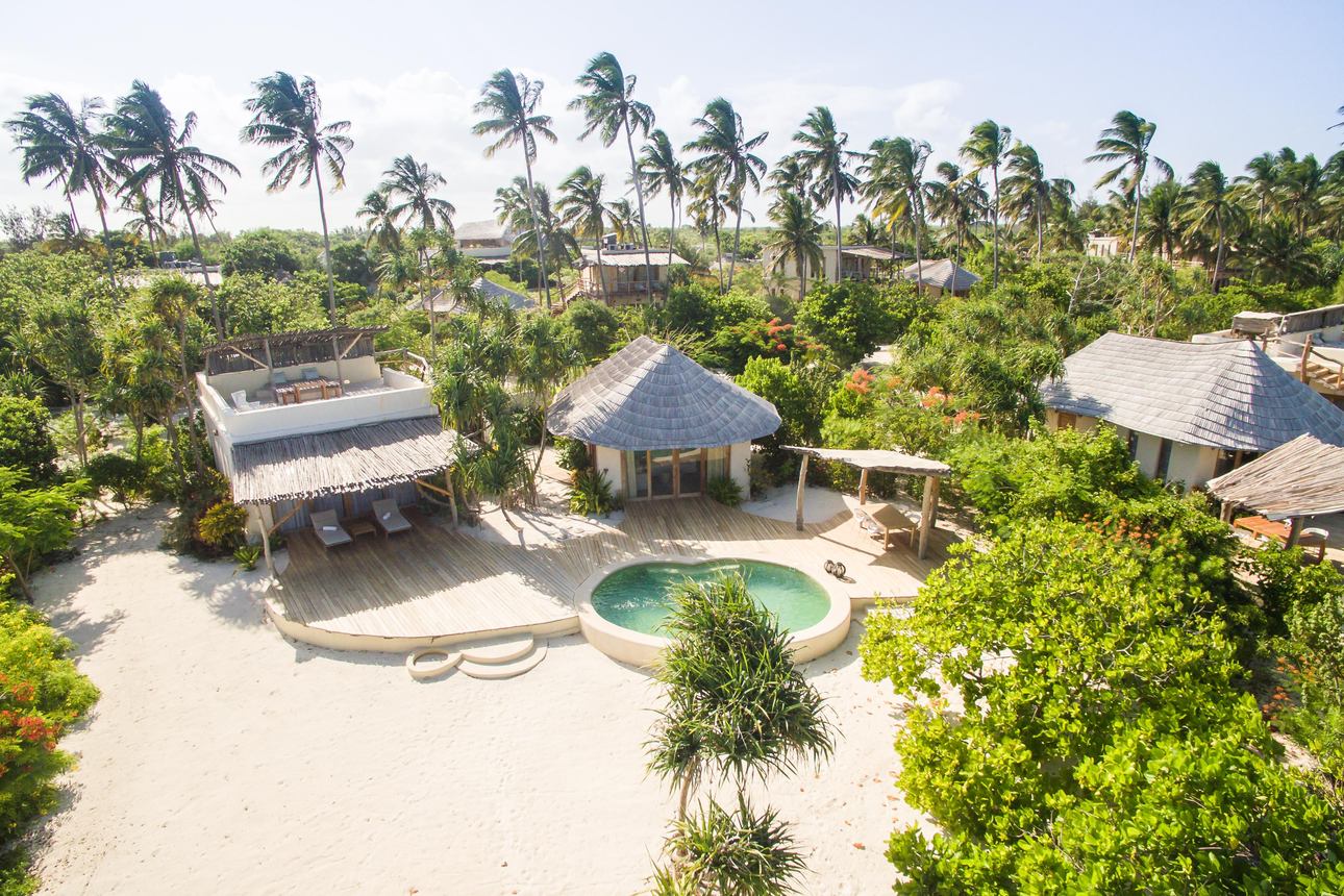 White Sand Luxury Villas  - Beach Front Villa