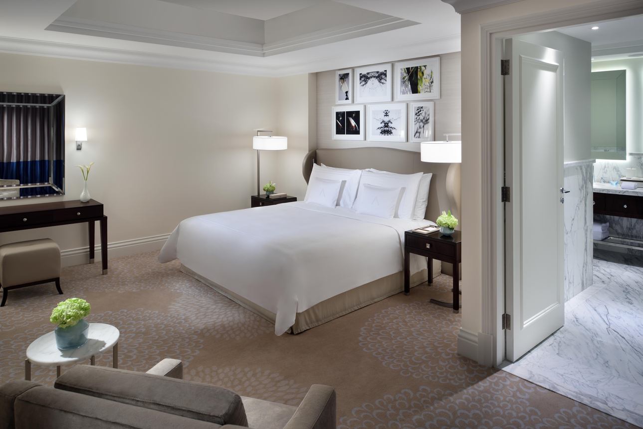 Address Boulevard - Executive Downtown Club Suite