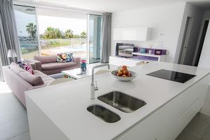 Driekamer Pool Suite met Jacuzzi