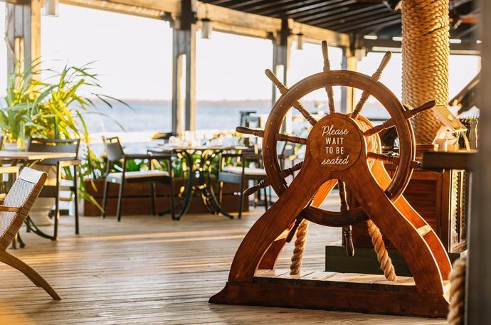 Harbour Village Beach Club - Restaurants/Cafes