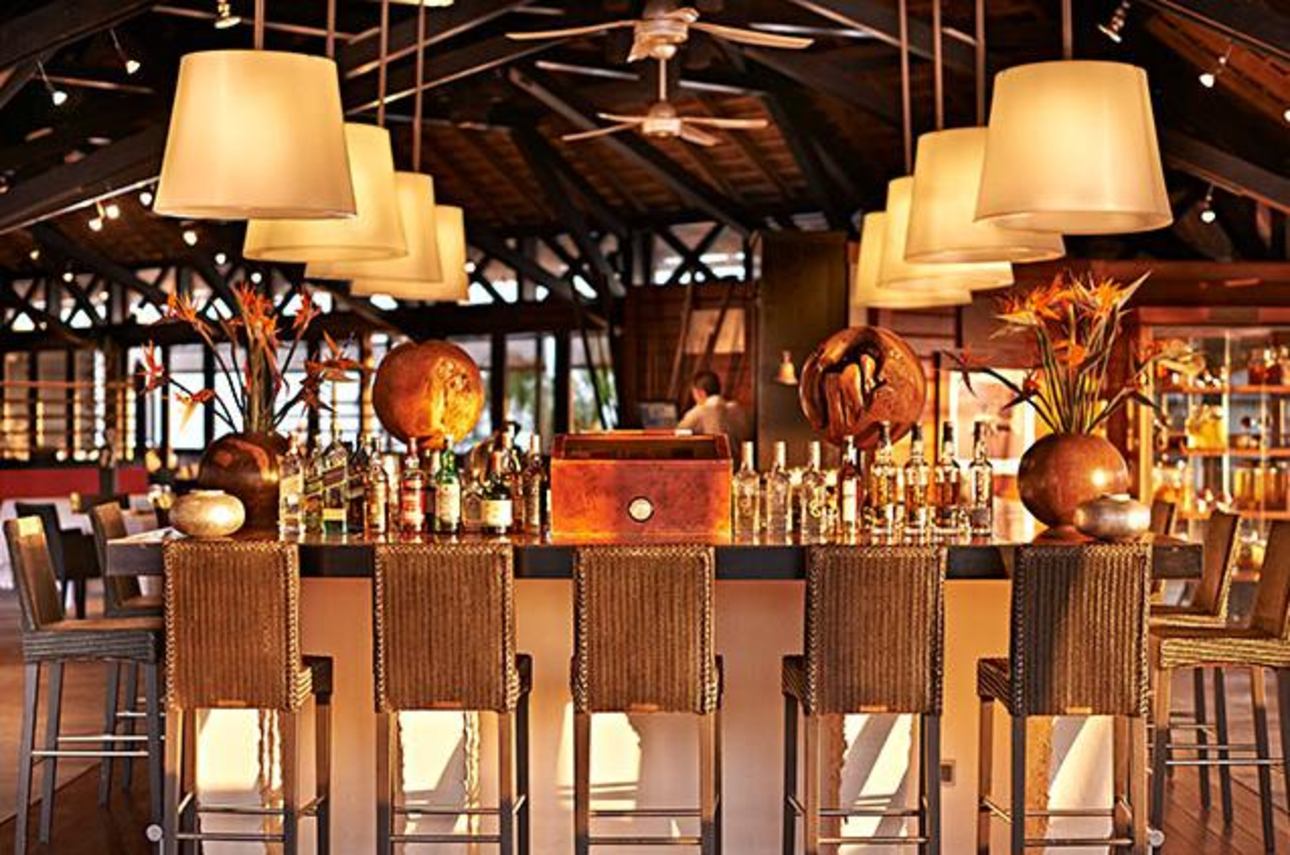 Restaurants/Cafes