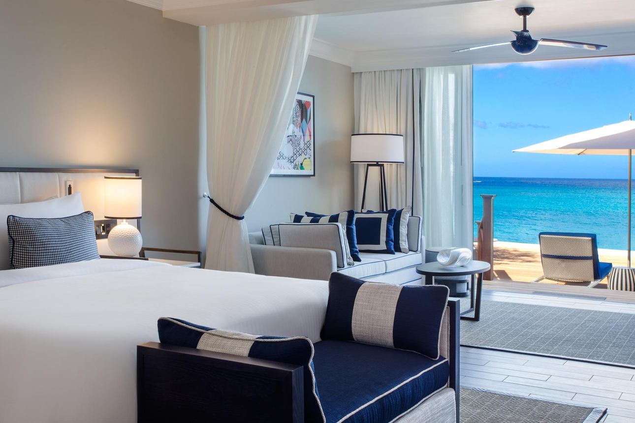 The Fairmont Royal Pavilion - Beachfront Suite