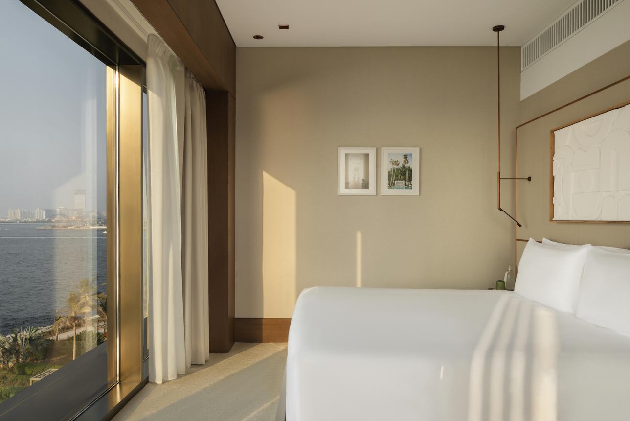 Delano Dubai - Midnight Dawn Suite with sea view