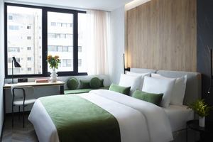 The Port Square Hotel - City View Kamer