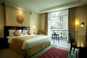 Deluxe Legacy Pool View Kamer