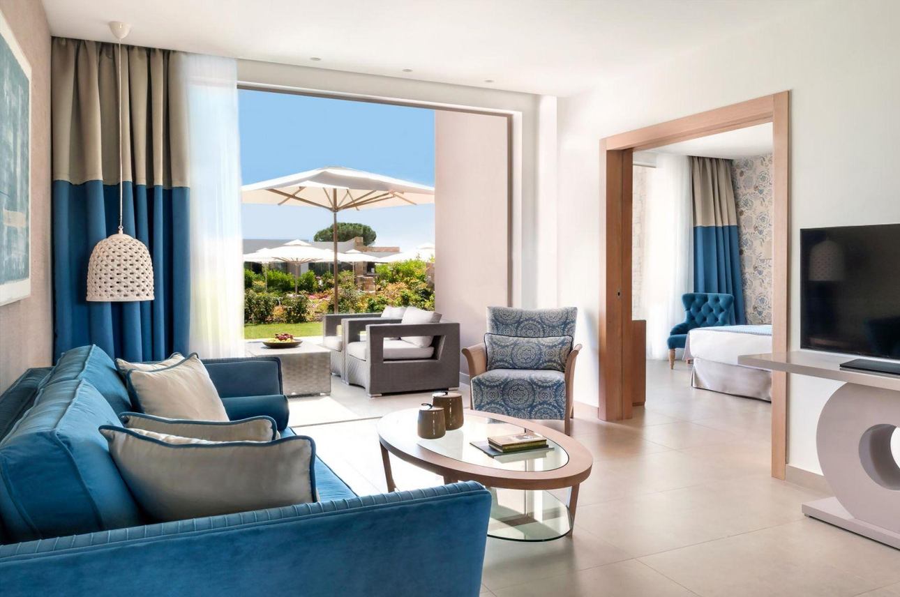 Ikos Olivia - Deluxe Bungalow Suite - 2 slaapkamers privétuin