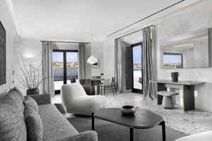 Aeonic Suites & Spa - Aperion Suite Privézwembad Zeezicht
