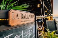 Harbour Village Beach Club - Restaurants/Cafes