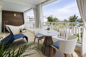 Sandals Barbados - Beachfront One Bedroom Butler Suite with Balcony Tranquility Soaking Tub