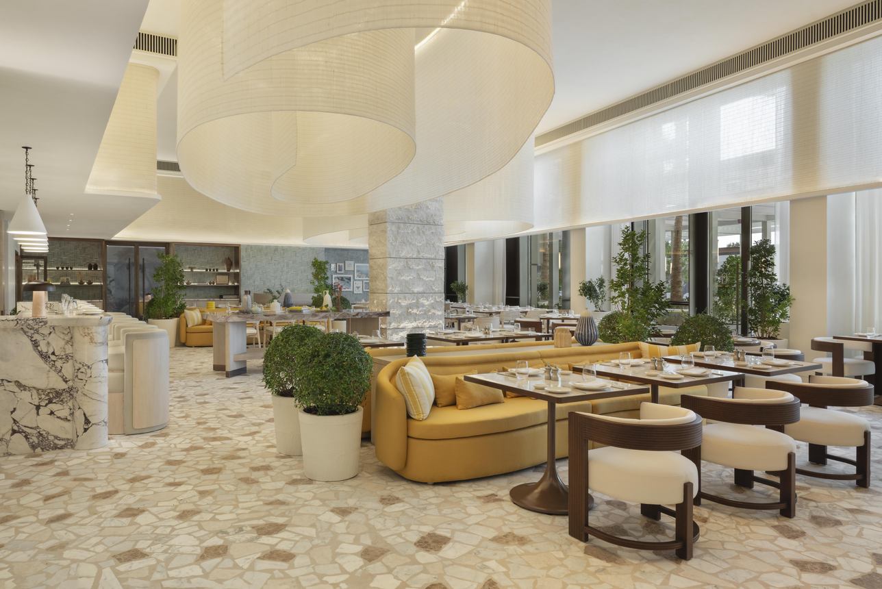 Restaurants/Cafes