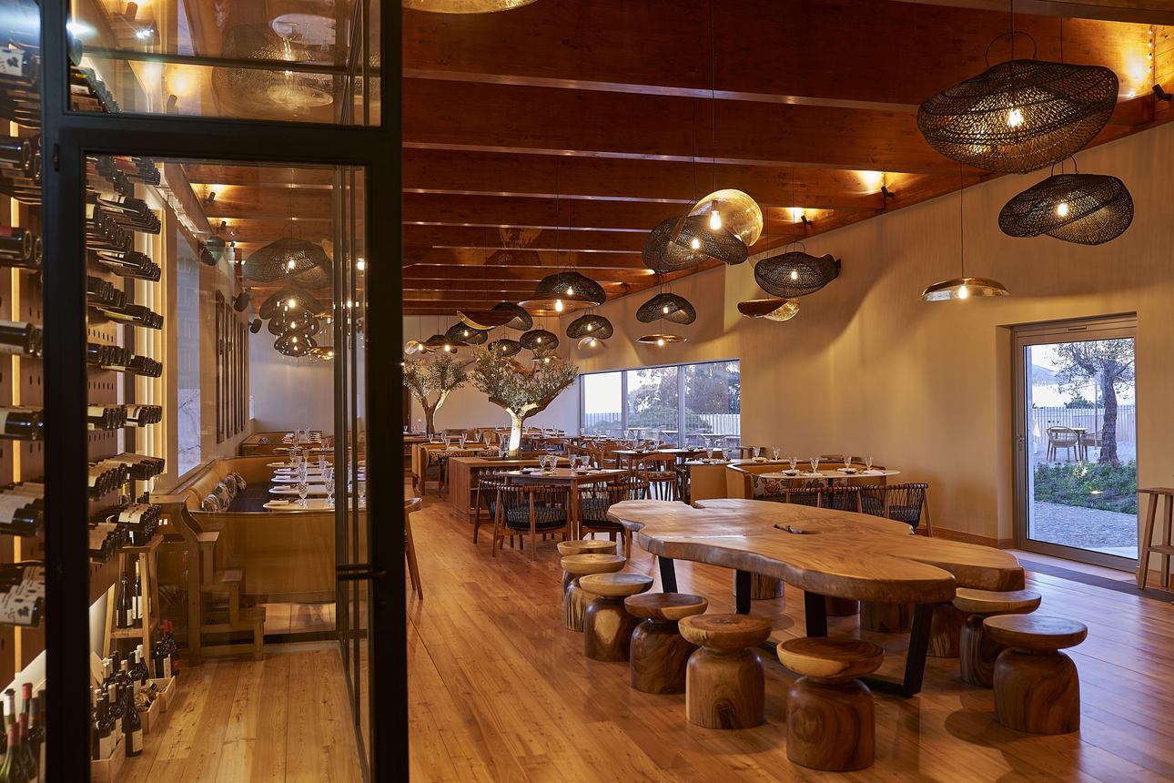 Restaurants/Cafes