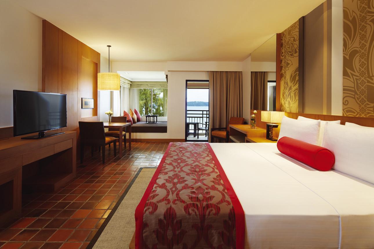 SAii Laguna Phuket Beach Resort - Club Kamer Zeezicht