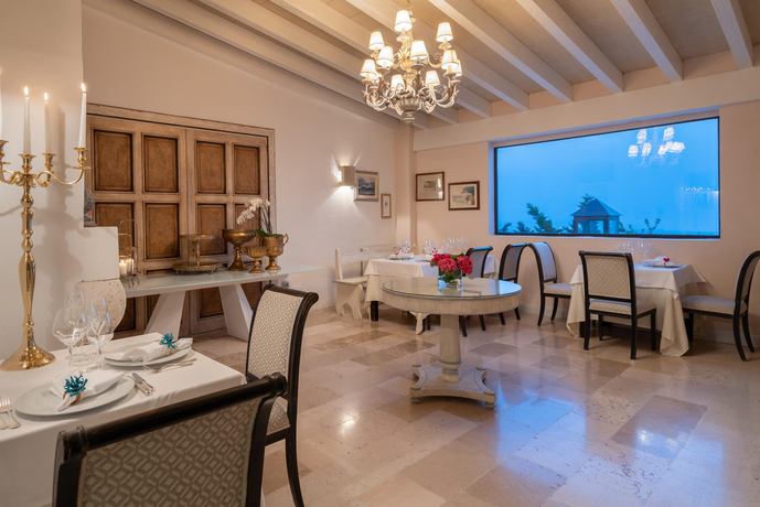 La Locanda del Carrubo - Restaurants/Cafes