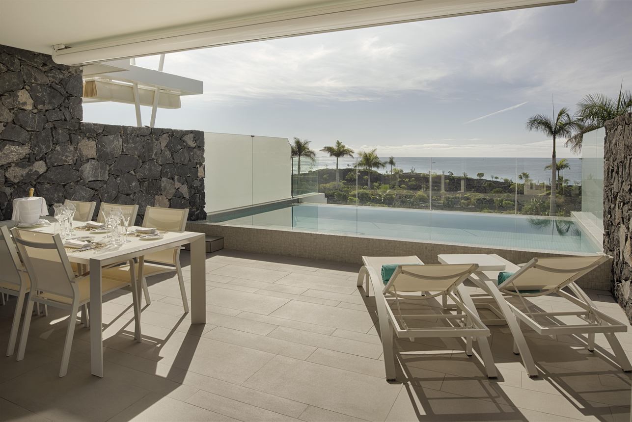 Royal Hideaway Corales Suites - 2-bedroom Duplex Villa Suite with Pool