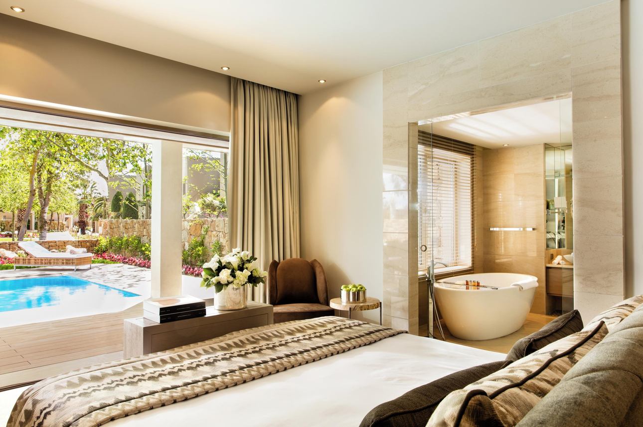 Sani Asterias - Deluxe Pool Suite - 3 slaapkamers