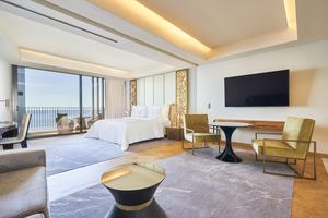 Superior Ocean Room