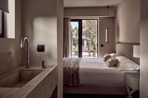 Numo Ierapetra Beach Resort, Curio Collection by Hilton - Atèrre retreat