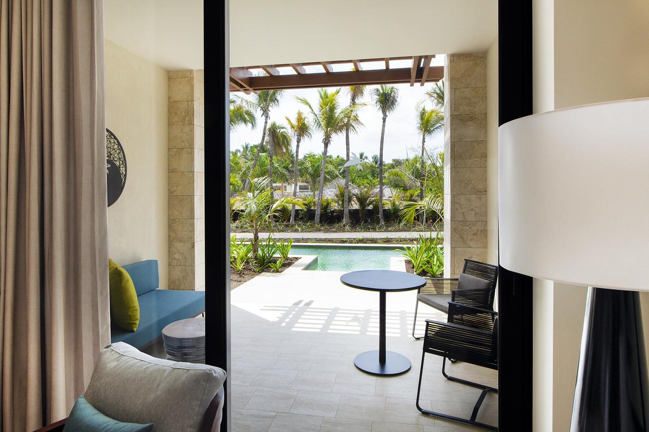 Lopesan Costa Bavaro Resort, Spa & Casino - Adults Only Junior Suite Swim Up